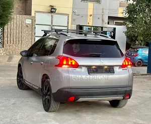 Peugeot 2008 2017 Gris