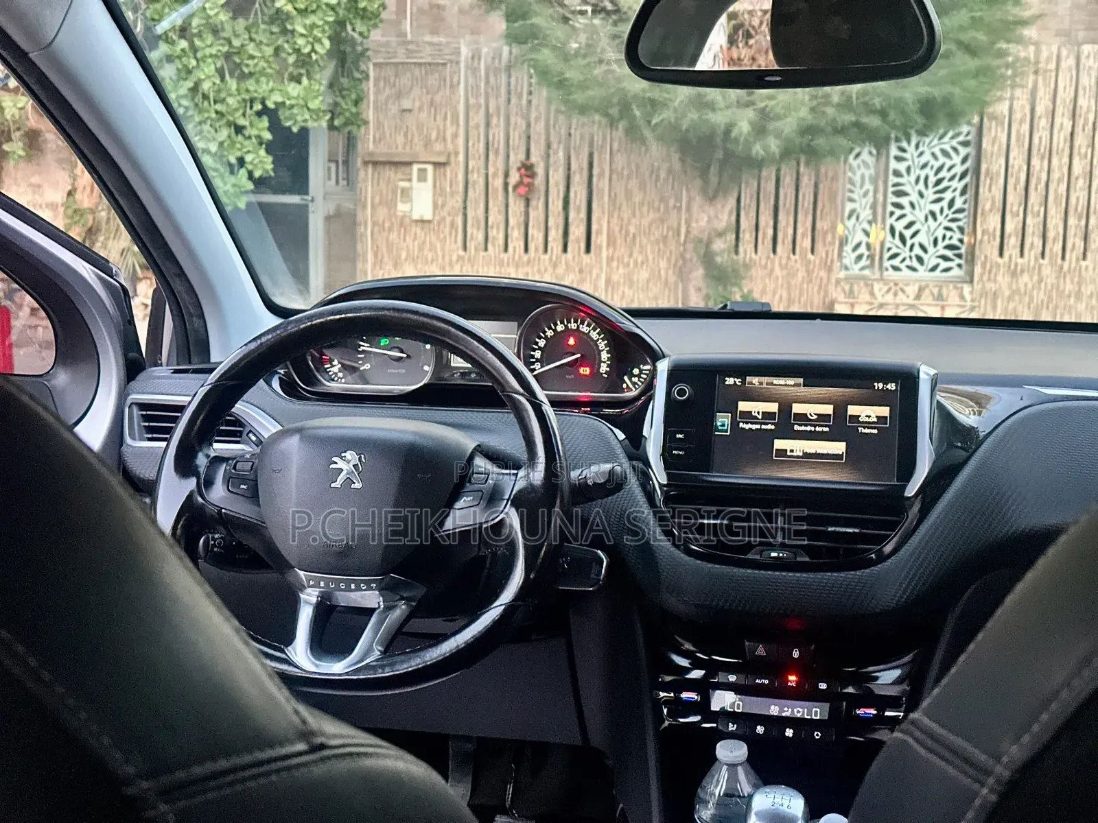 Peugeot 2008 2017 Gris