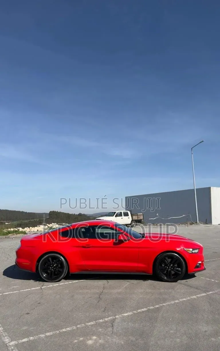 Ford Mustang 2016 Rouge