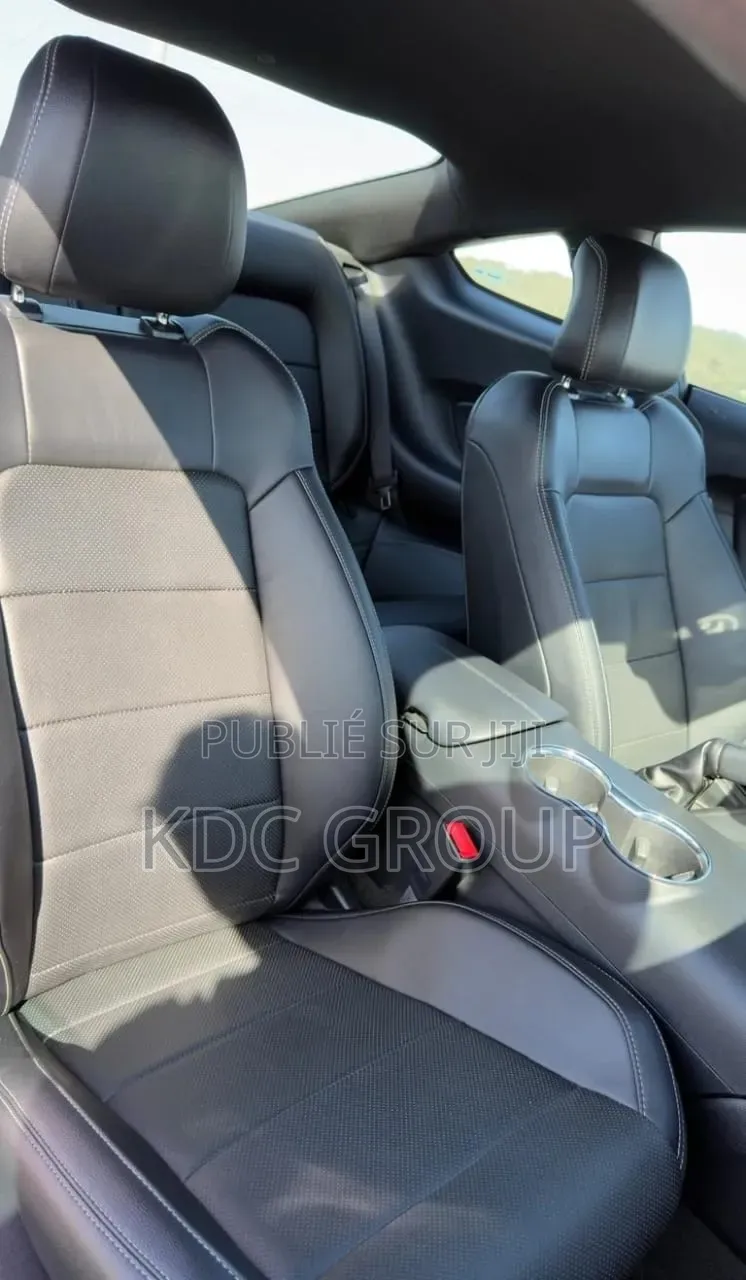 Ford Mustang 2016 Rouge