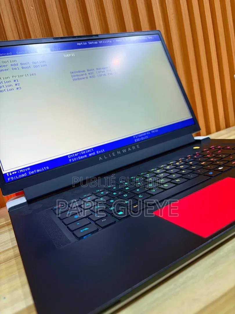 Ordinateur portable Alienware 17 16GB Intel Core i7 SSD 512GB