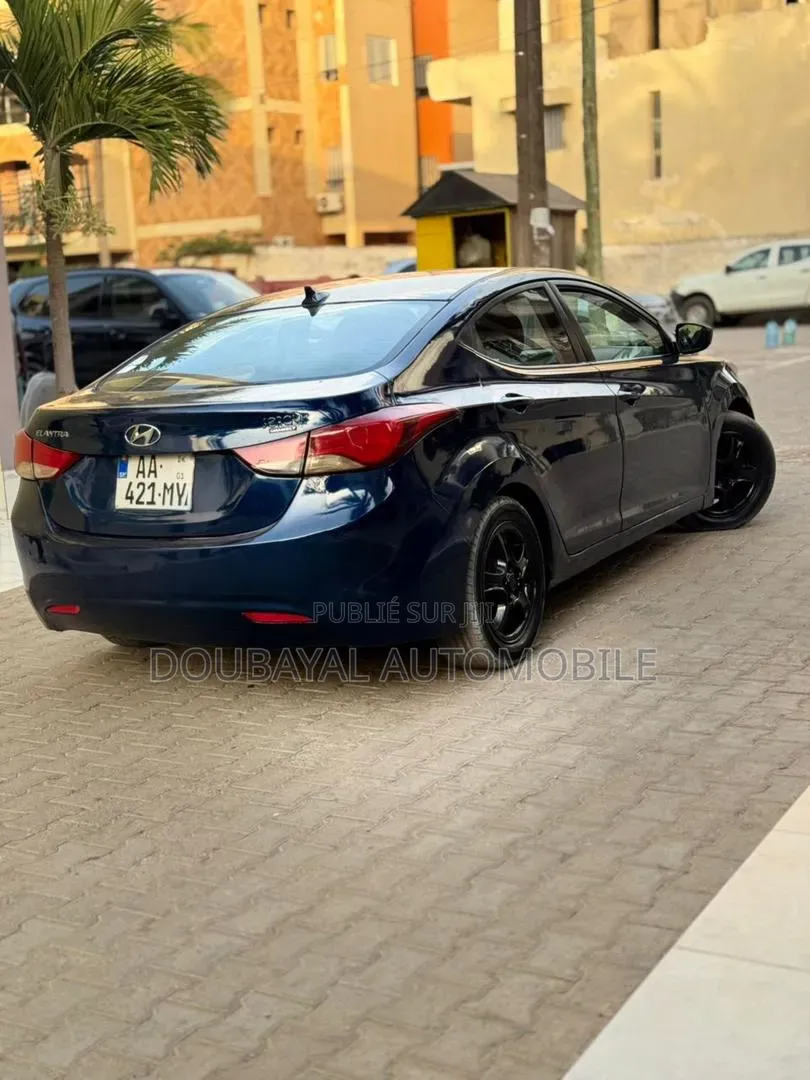 Hyundai Elantra 2015 Bleu