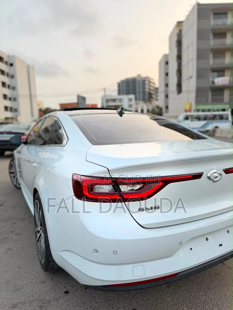 Renault Samsung SM6 2017 Blanc