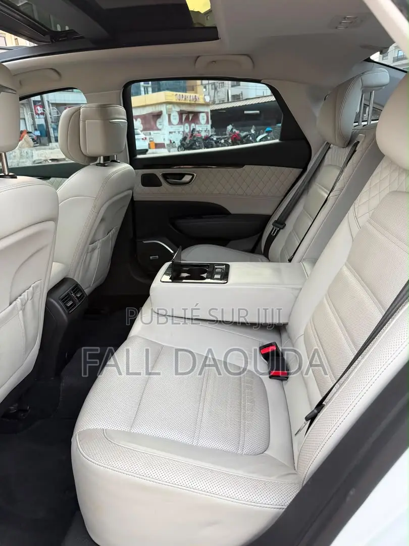 Renault Samsung SM6 2017 Blanc