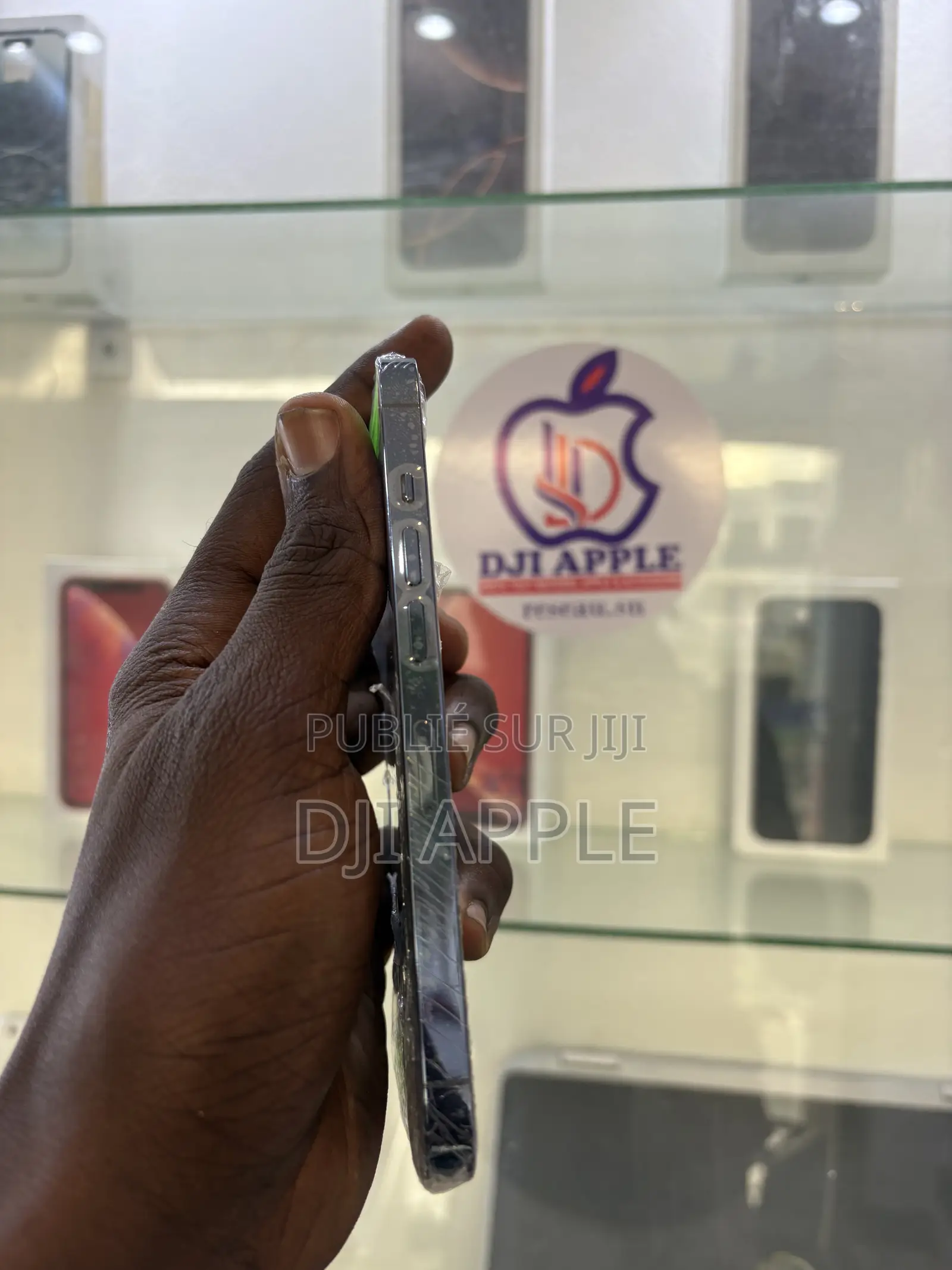 Nouveau Apple iPhone 13 Pro 128 GB Bleu