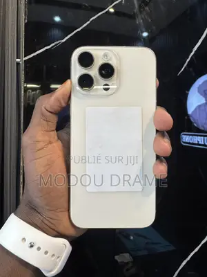 Nouveau Apple iPhone 16 Pro Max 256 GB Doré