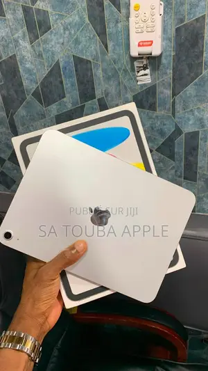 Nouveau Apple iPad (2025) 512 GB Gris