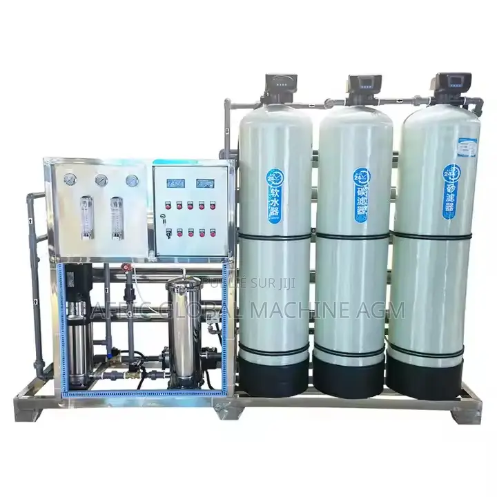 Un Pack Complet De Production D’Eau Pure en Sachet