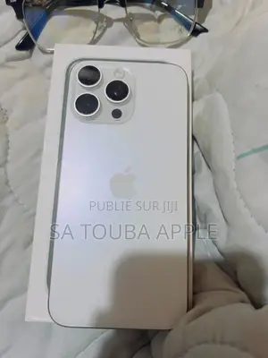 Nouveau Apple iPhone 15 Pro Max 512 GB Blanc