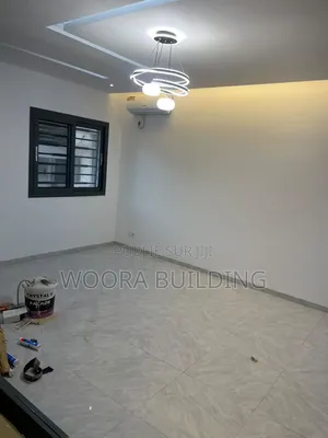 2chbre Appartement dans Yoff à Louer