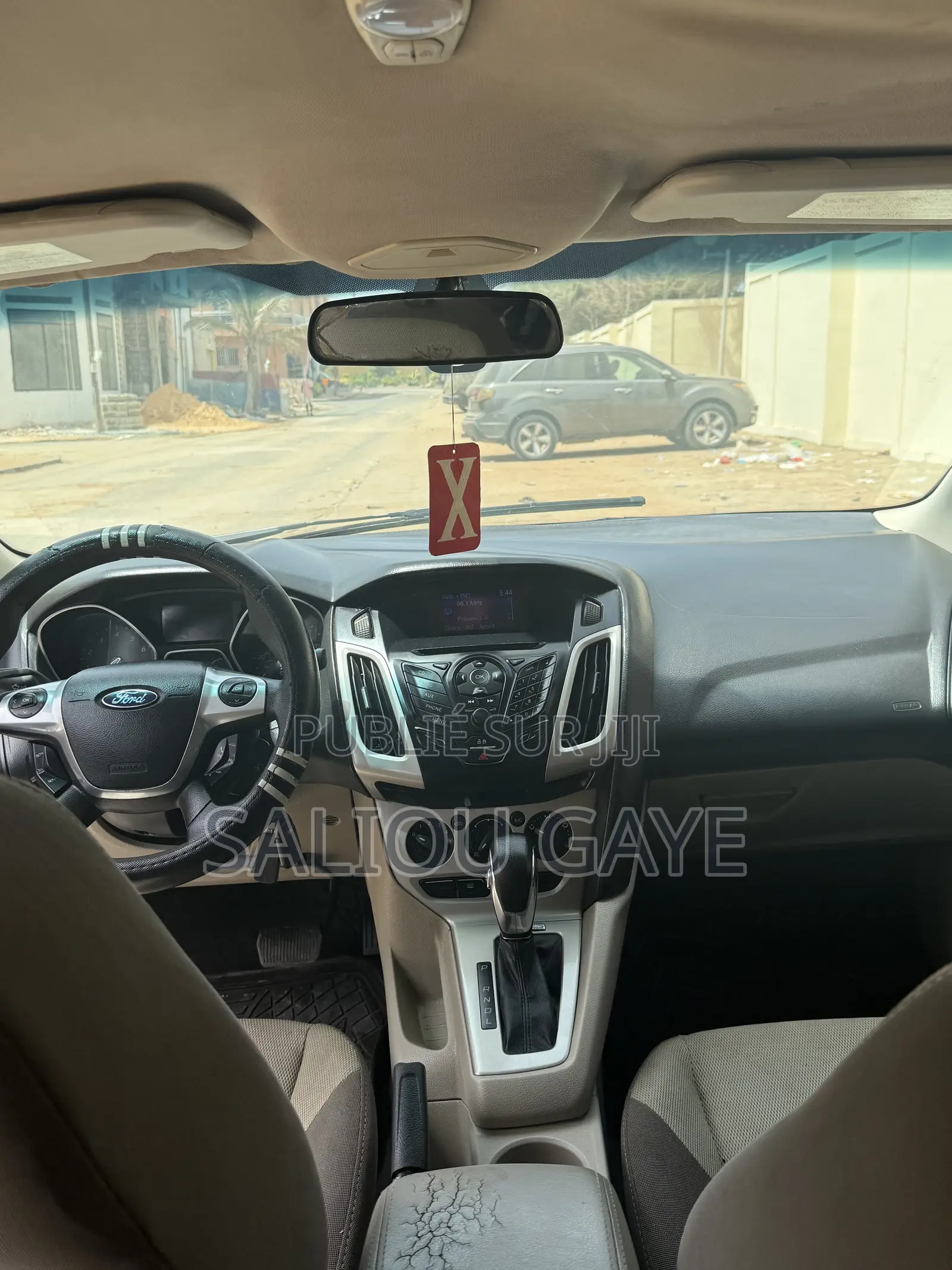 Ford Focus SE 5-Door 2013 Bleu