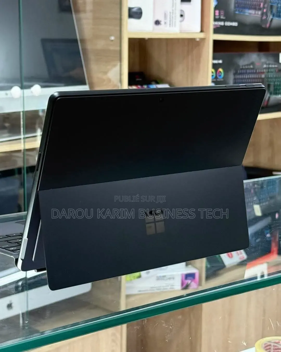 Nouveau Microsoft Surface Pro Copilot+ PC 12 16GB Intel Core Ultra 7