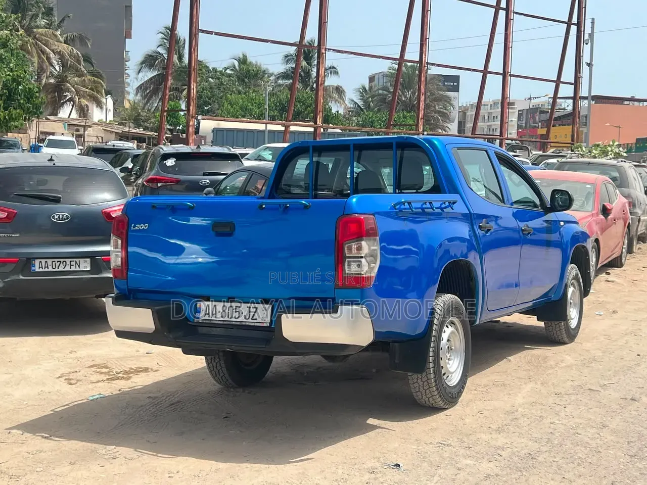 Mitsubishi L200 2022 Bleu