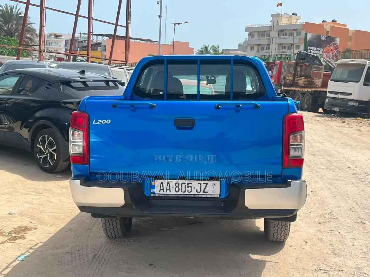 Mitsubishi L200 2022 Bleu