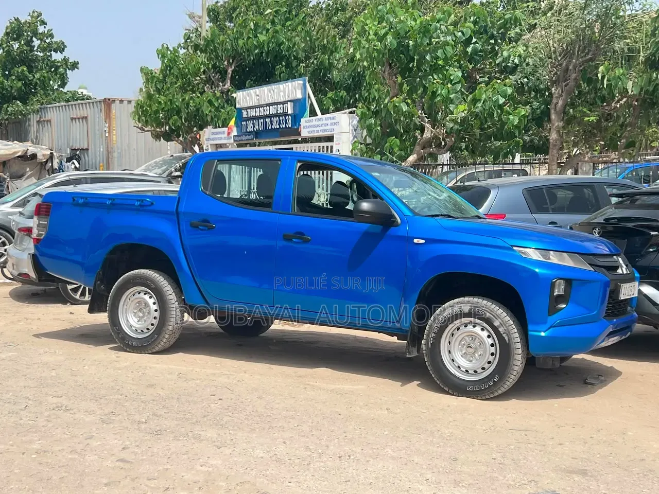 Mitsubishi L200 2022 Bleu