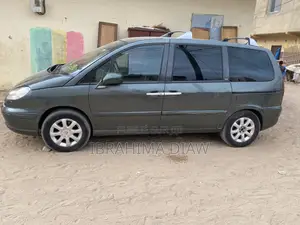 Peugeot 807 2011 Vert