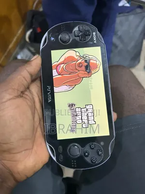 Ps Vita 10 Jeux - Propre - Fc26 - Gta - Naruto