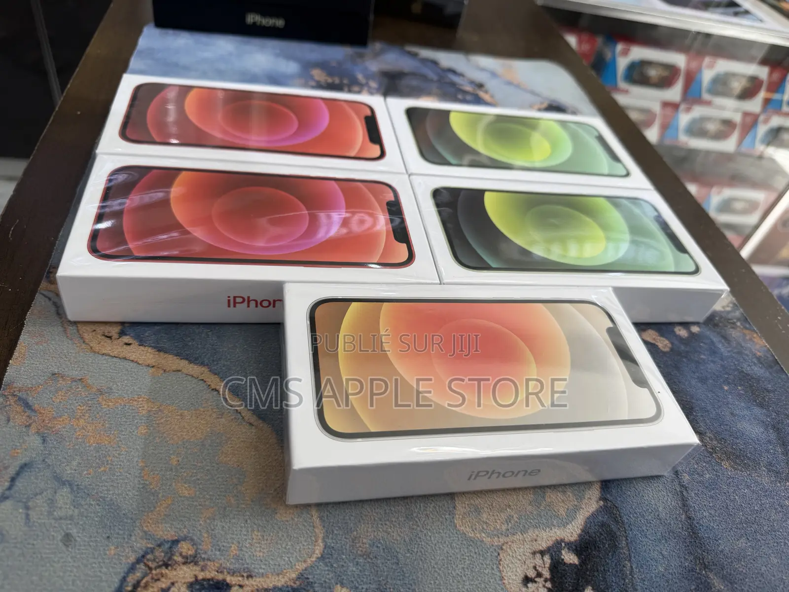 Nouveau Apple iPhone 12 128 GB Rouge