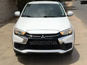 Mitsubishi Outlander 2018 Blanc