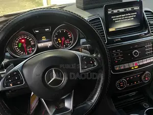 Mercedes-Benz GLE-Class 2017 Noir
