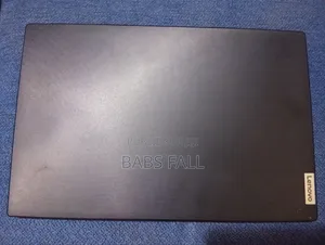 Nouveau Ordinateur portable Lenovo V15 G4 8GB AMD Ryzen 3 SSD 512GB
