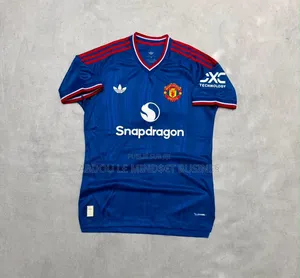 Maillots Manchester United 2027 Disponible