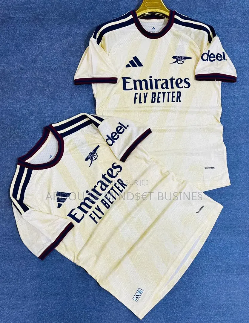 Maillots Arsenal 2027 Disponible