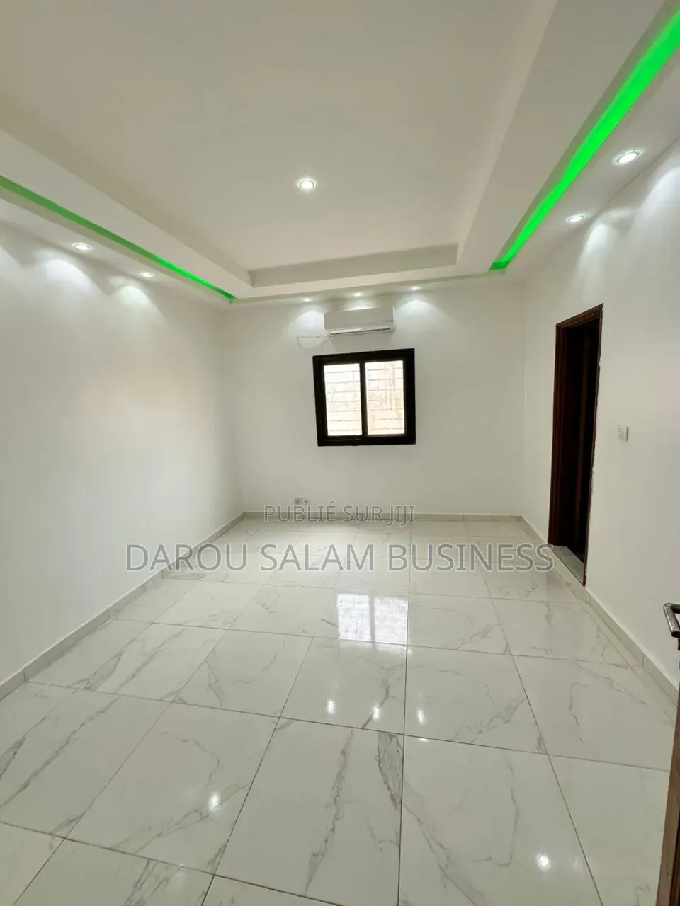 2chbre Appartement dans Almadies, Yoff à Louer