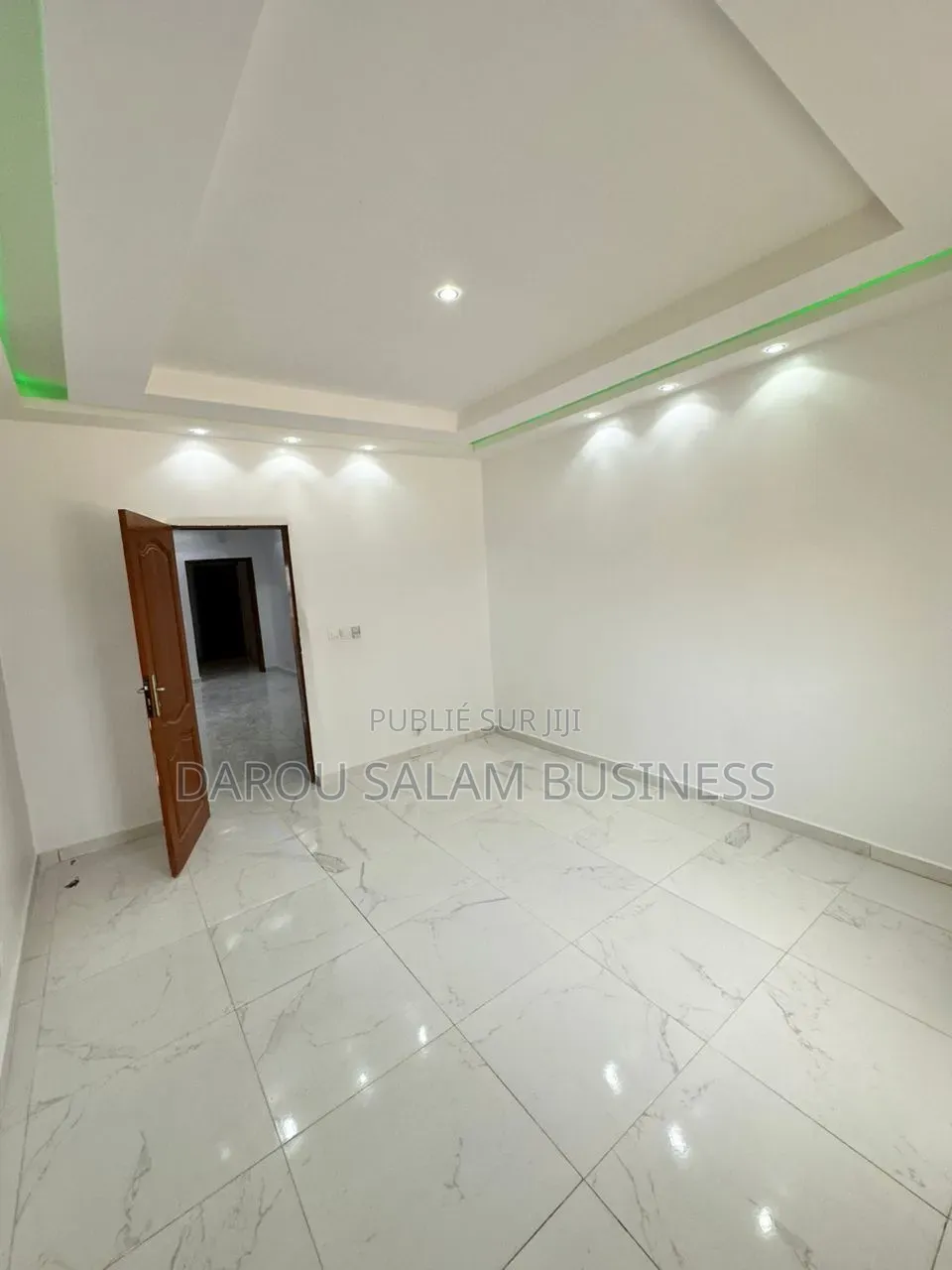 2chbre Appartement dans Almadies, Yoff à Louer