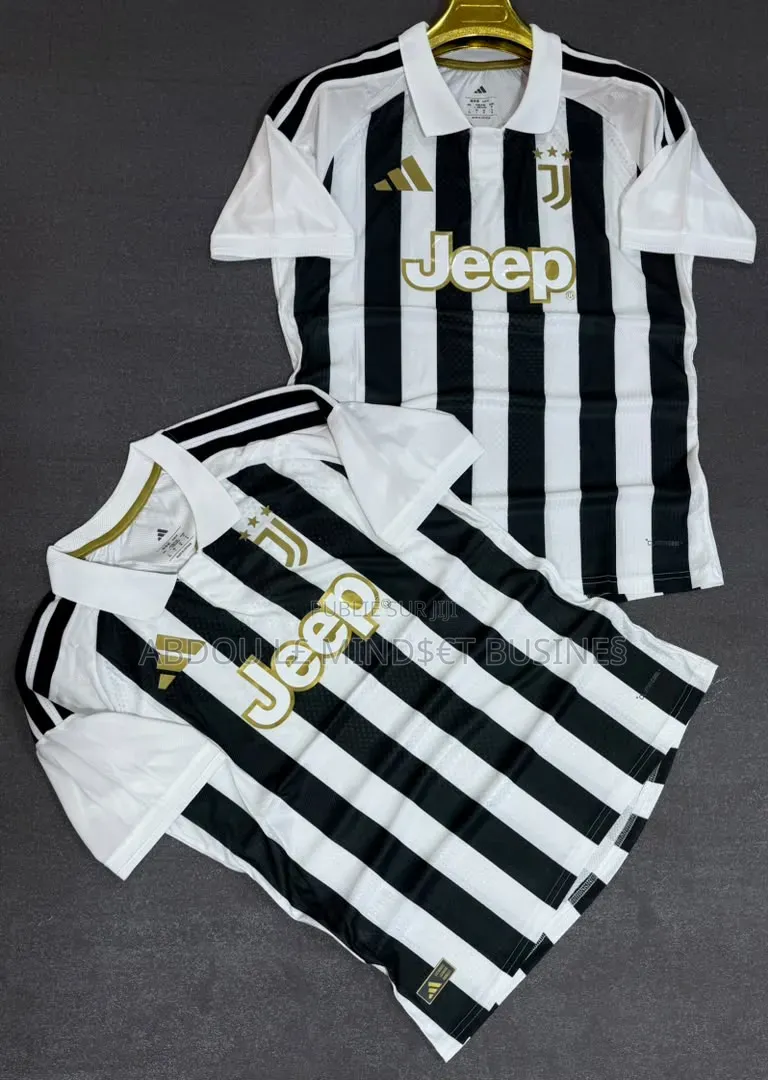 Maillots Juventus 2027 Disponible