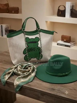 Sac +Chapeau Très Classe Pour Aller À La Plage Ou Faire Un Picnic