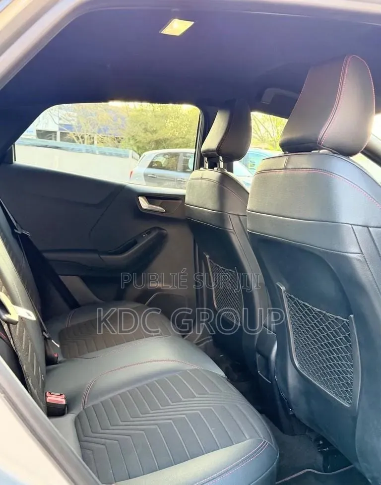 Ford Puma 2023 Gris