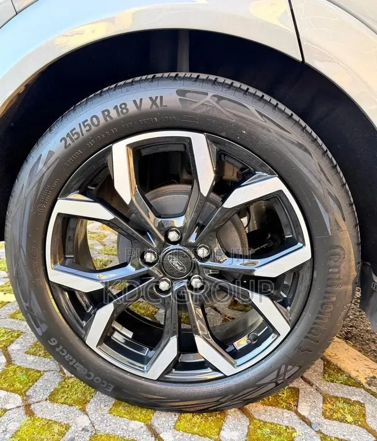 Ford Puma 2023 Gris
