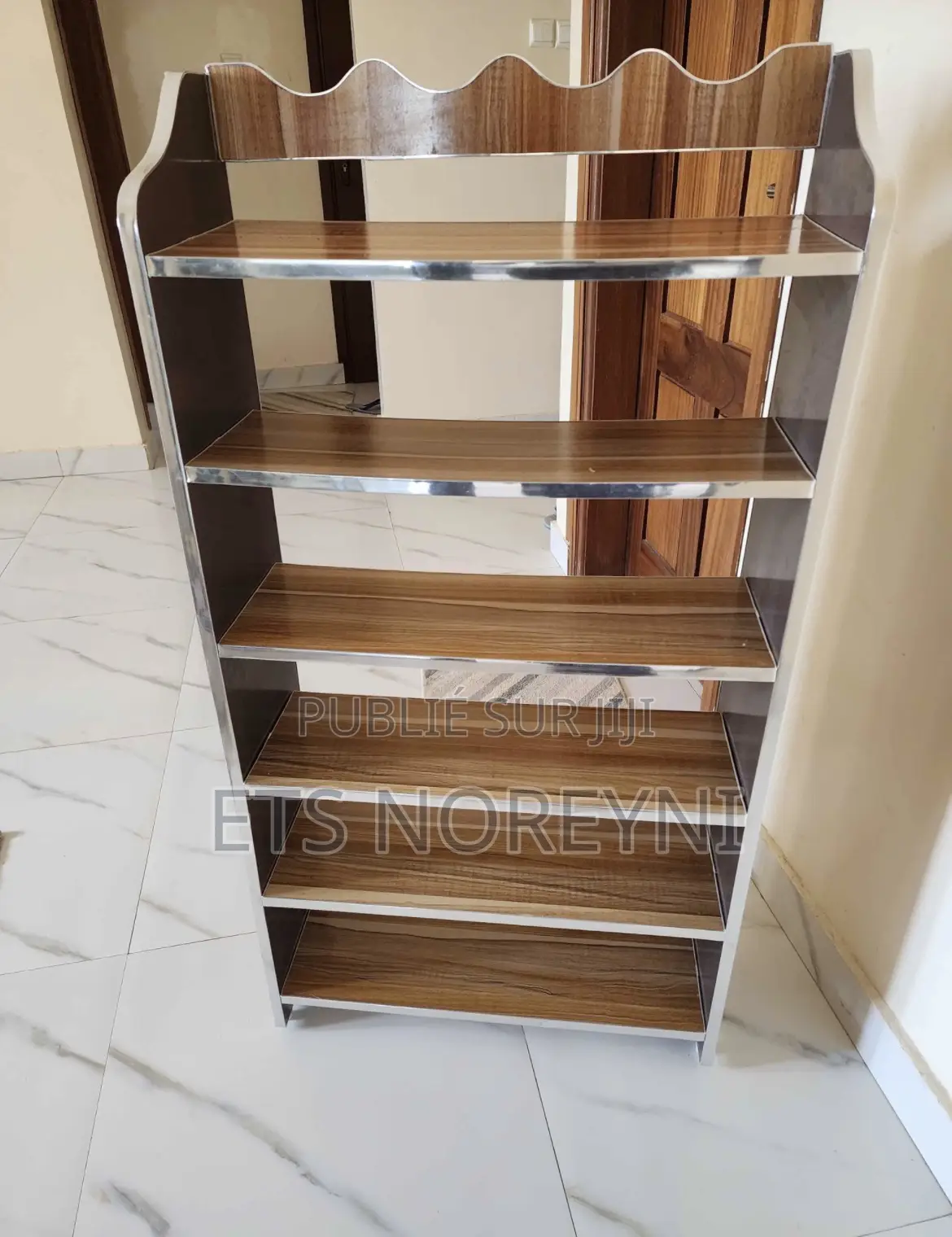 Étagère De Rangement en Bois
