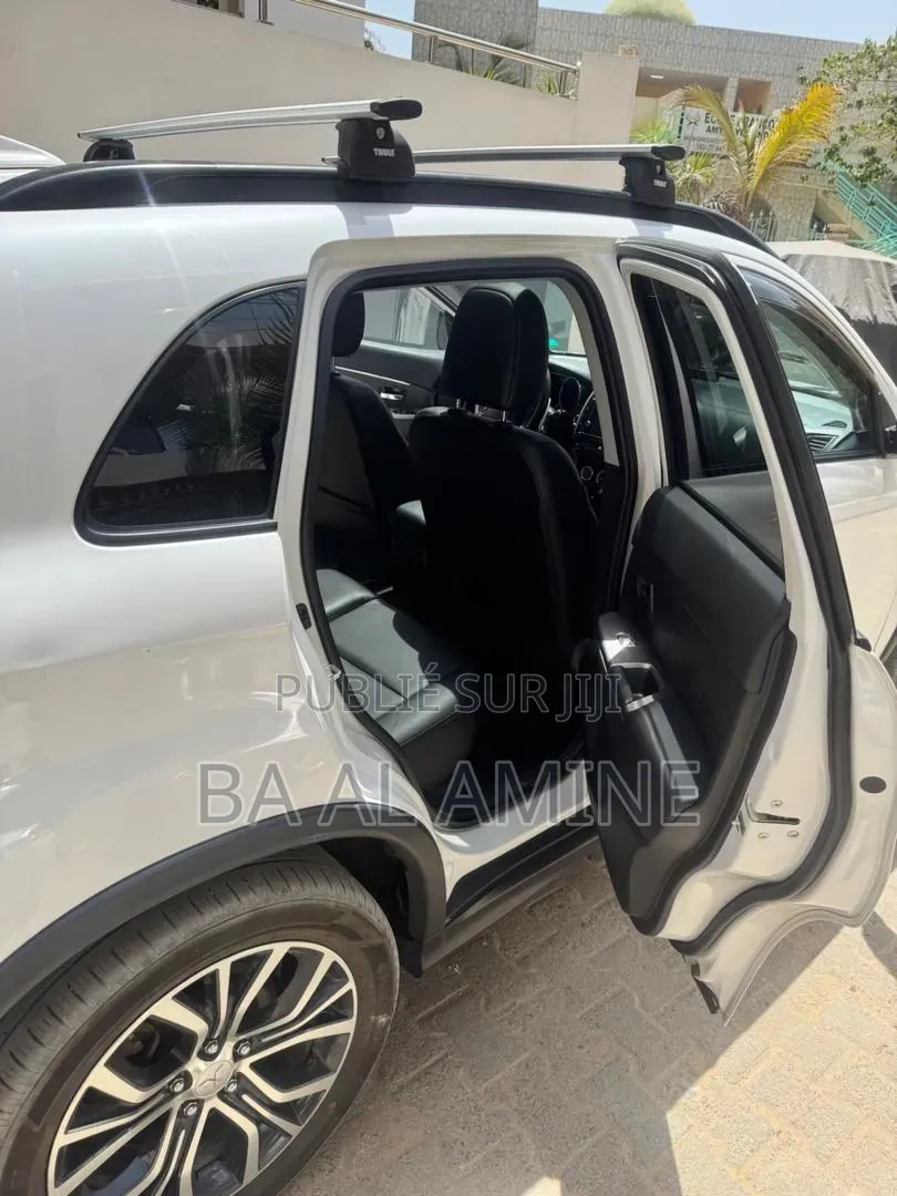 Mitsubishi RVR 2019 Blanc