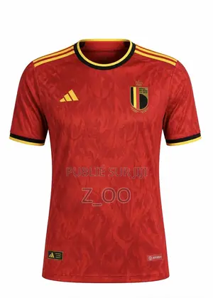 Vente De Maillots Chez Zoo Shop