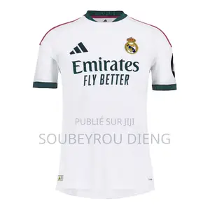 Vente De Maillots Chez Zoo Shop