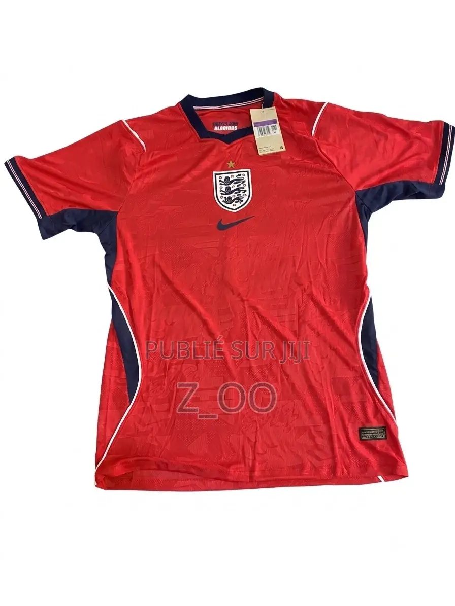 Vente De Maillots Chez Zoo Shop
