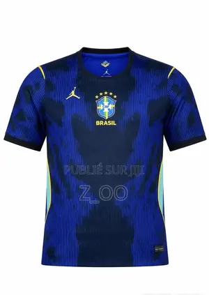 Vente De Maillots Chez Zoo Shop