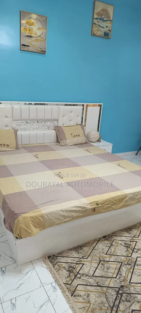Meublé 3chbre Villa dans Ngaparou, Thiès Sud à Vendre