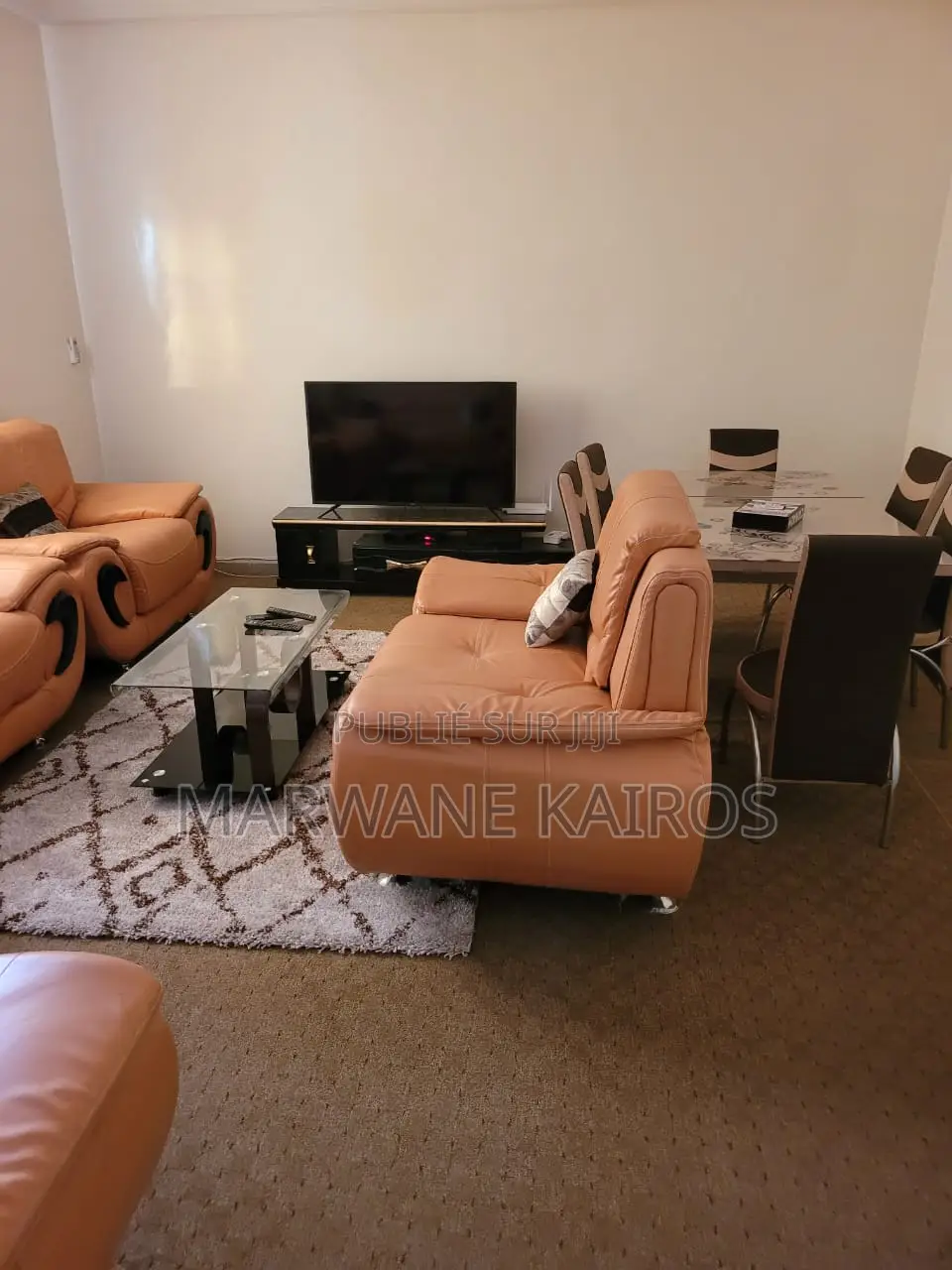 Meublé 2chbre Appartement dans Fann-Point E-Amitié à Vendre
