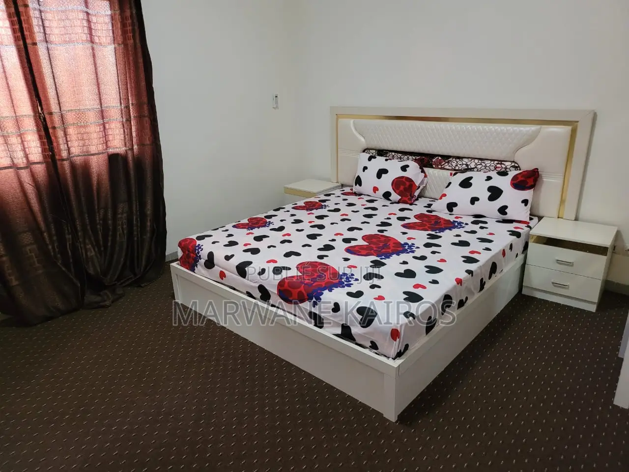 Meublé 2chbre Appartement dans Fann-Point E-Amitié à Vendre