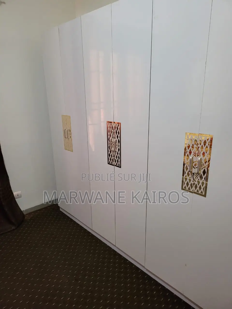 Meublé 2chbre Appartement dans Fann-Point E-Amitié à Vendre