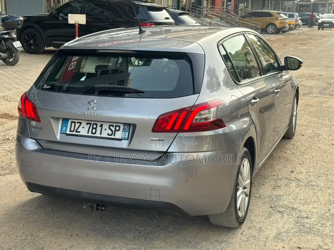 Peugeot 308 2017 Gris