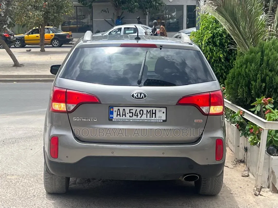 Kia Sorento 4dr SUV 2016 Gris