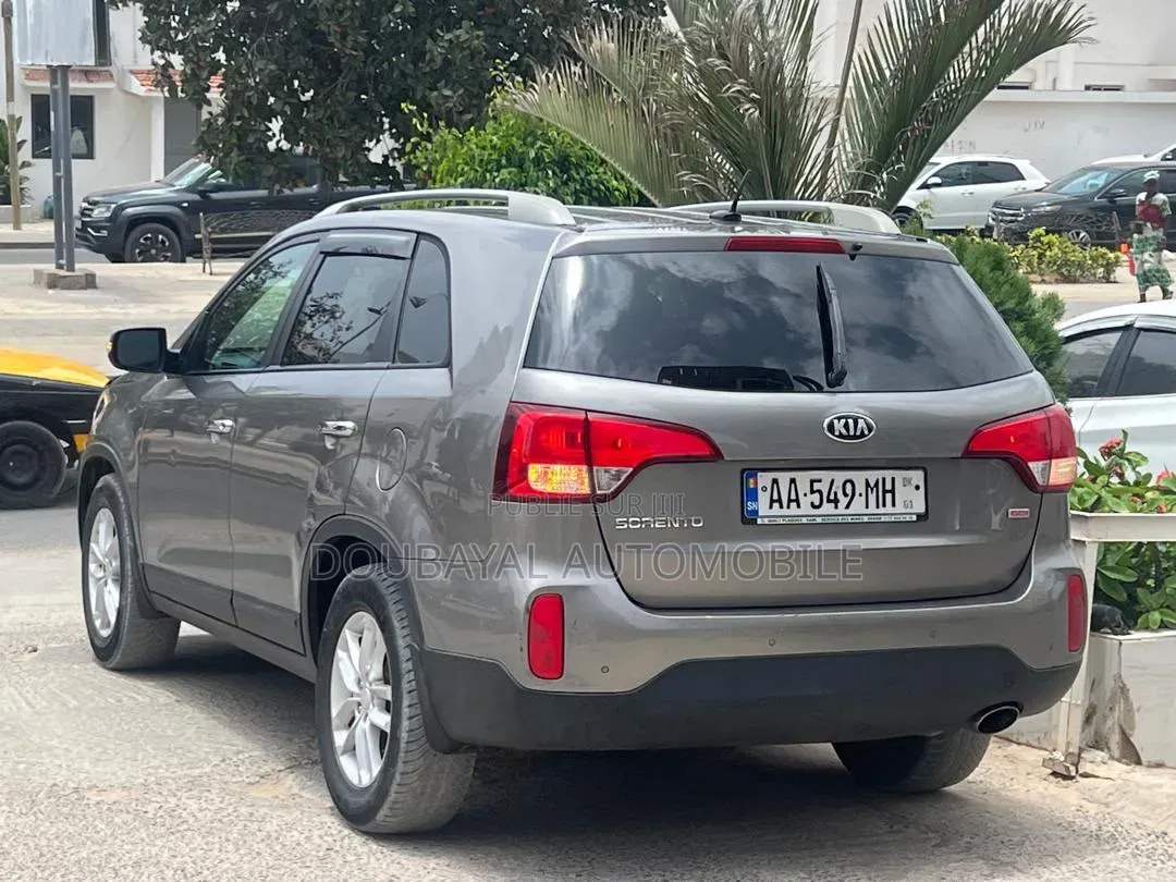Kia Sorento 4dr SUV 2016 Gris