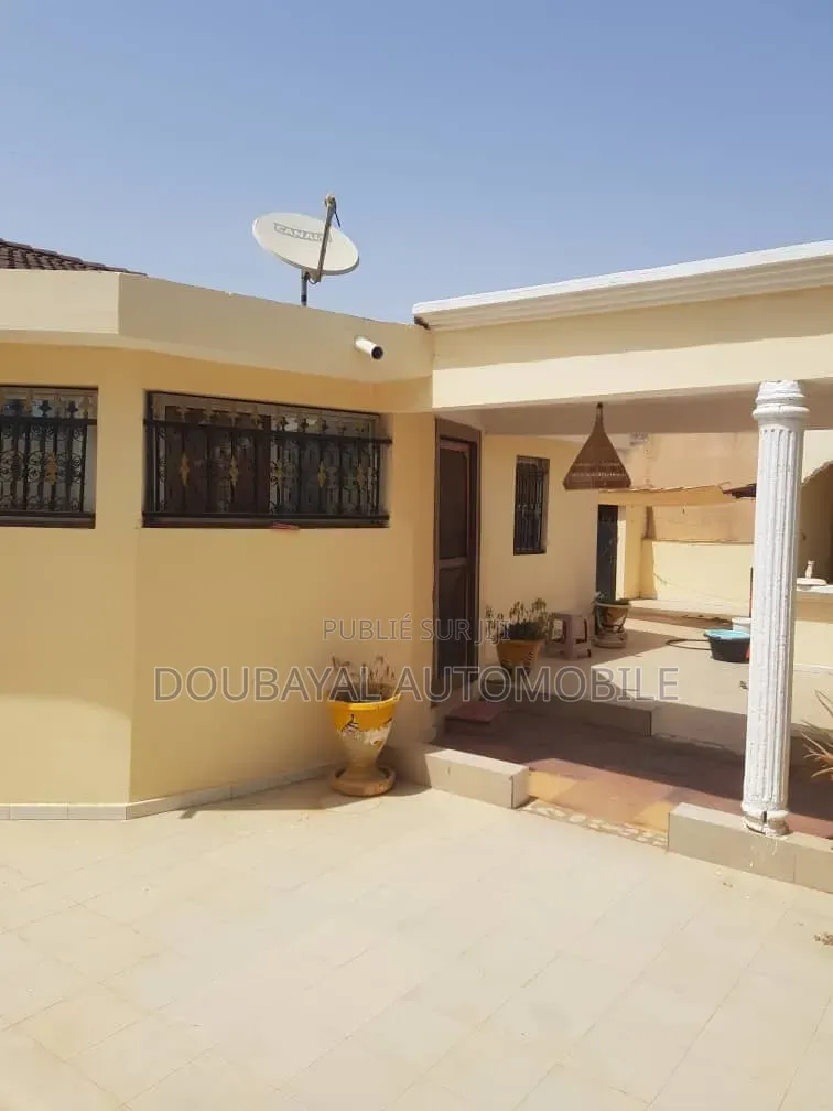 2chbre Villa dans Saly, Thiès Sud à Vendre
