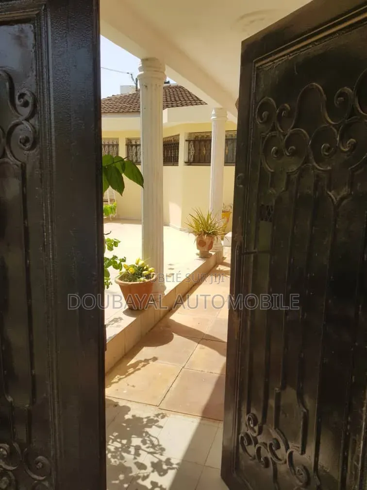 2chbre Villa dans Saly, Thiès Sud à Vendre