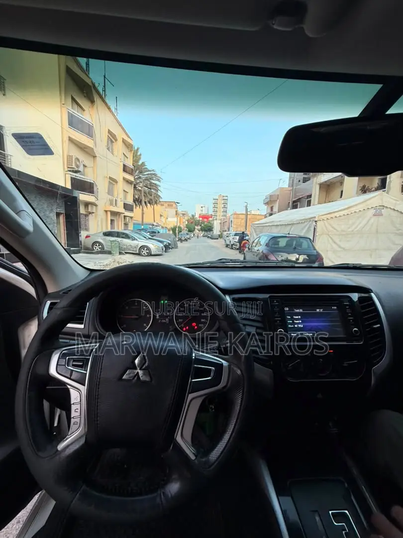 Mitsubishi Pajero Sport 2019 Blanc
