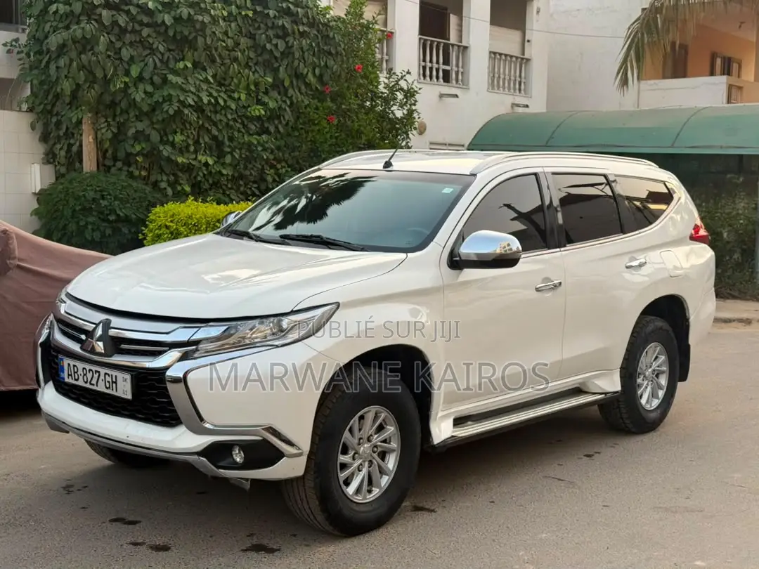 Mitsubishi Pajero Sport 2019 Blanc